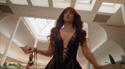 В российский прокат выйдет хоррор «Запретный плод» с Лили Рейнхарт и Лолой Тун