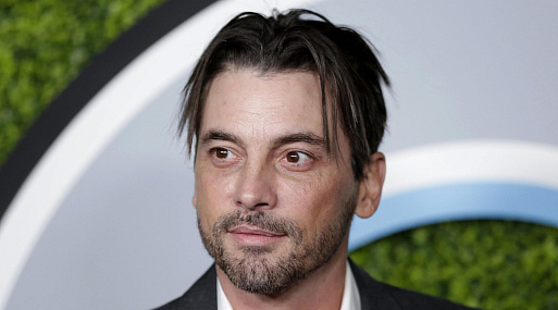 Начались съёмки сатирического слэшера «Большое убийство» со звездой «Крика»