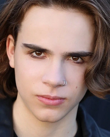 Мэттью Гарбач