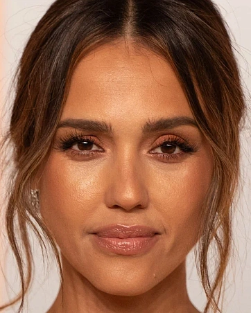 Джессика Альба