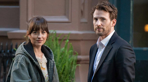 Крис Эванс, Дакота Джонсон и Педро Паскаль закончили съёмки «Материалистов»