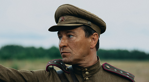 Состоялся выход первого трейлера драмы «Август» с Сергеем Безруковым