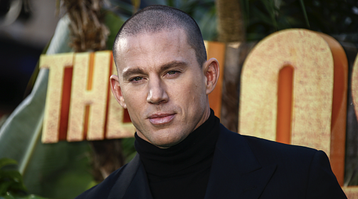 Amazon подхватил шпионский триллер «Красная рубашка» с Ченнингом Татумом