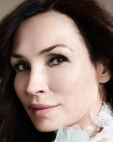 Фамке Янссен