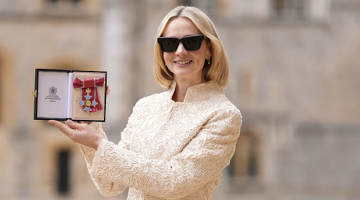 Эта девушка подаёт большие надежды: Кэри Маллиган получила рыцарский Орден Британской империи