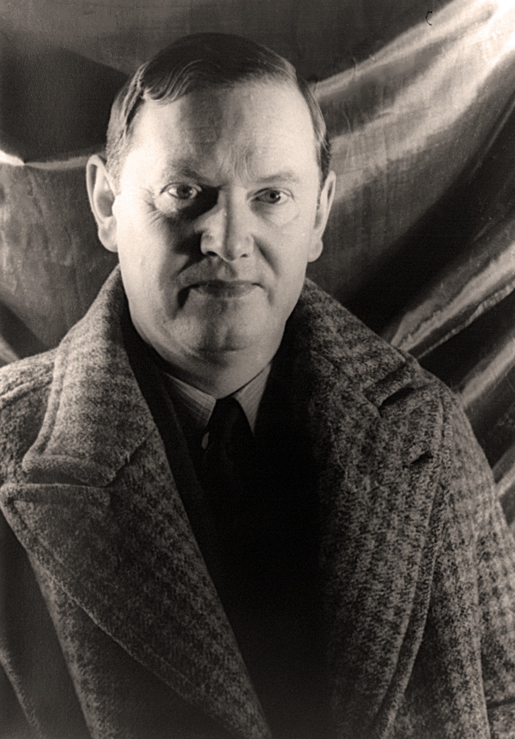 Ивлин Во/Carl van Vechten