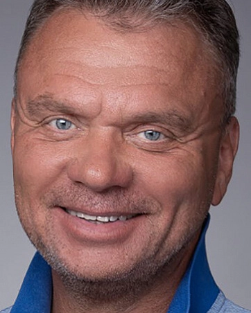 Игорь Мишин