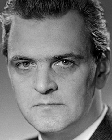 Юрий Яковлев